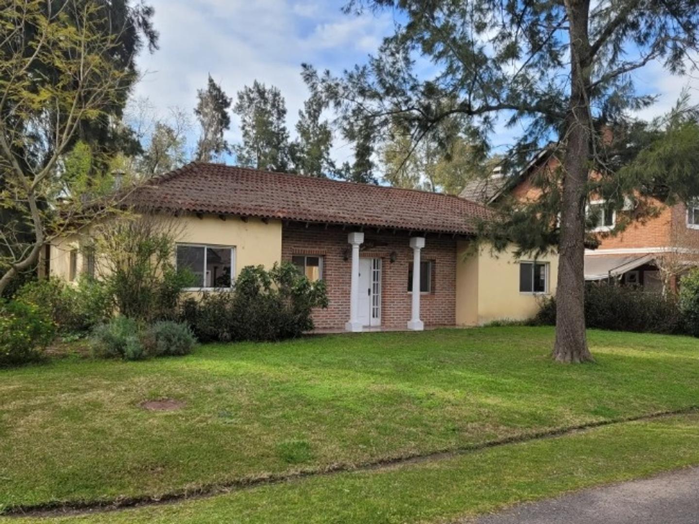 Foto de CASA EN VENTA CON VISTA AL ARROYO - LA CAMPIÑA PILAR, imagen 1