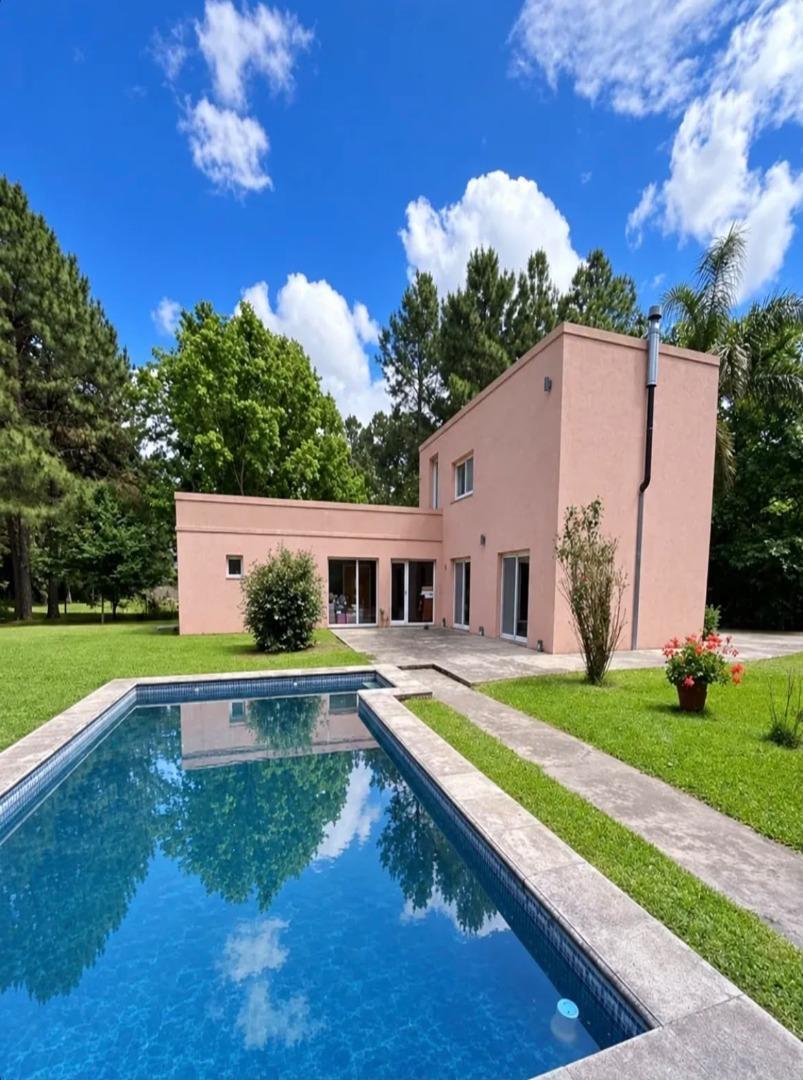 Foto de CASA EN VENTA CAMPANA, imagen 1
