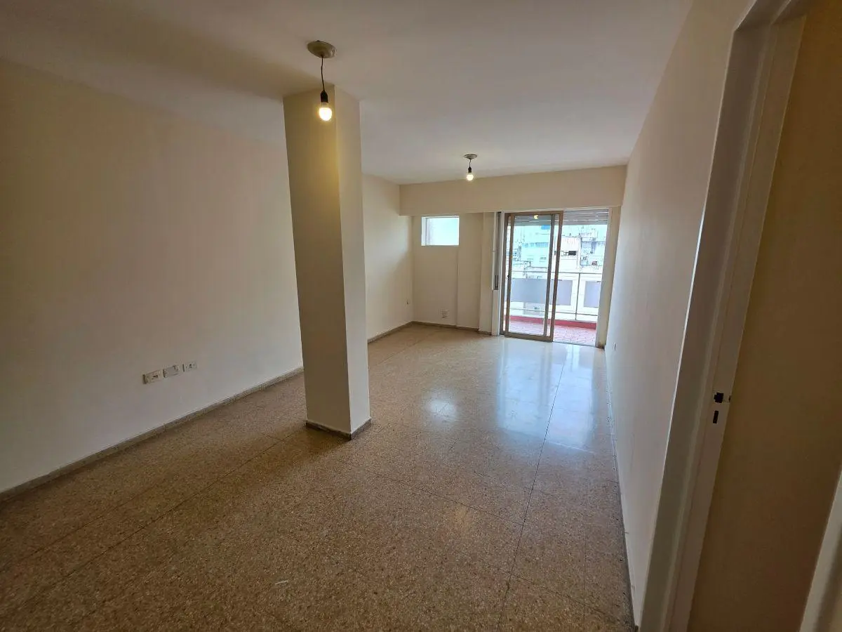 ALQ. 3 DORM. Y DEP. SERV. C/BALCÓN EXT. - CENTRO - SUCRE 25 - CÓRDOBA 2