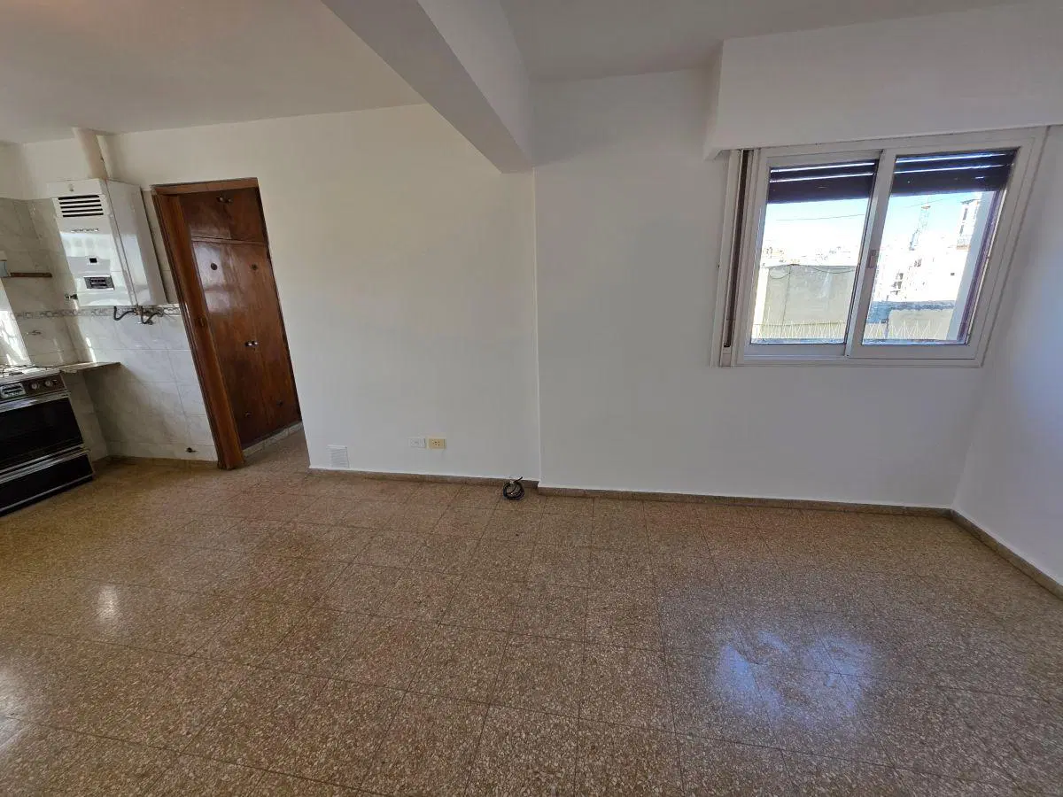 ALQ. COLÓN ESQUINA URQUIZA - DPTO. 1 DORM. URQUIZA 184 - CÓRDOBA 4
