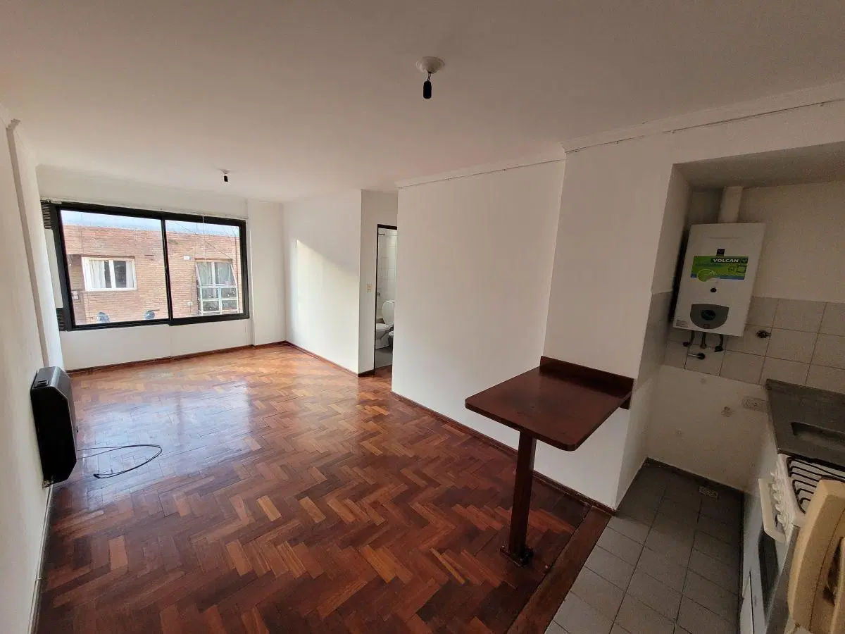 ALQ. DPTO. 1 DORM. ARTIGAS 10 (CASI ESQ. DEAN FUNES) CÓRDOBA 4