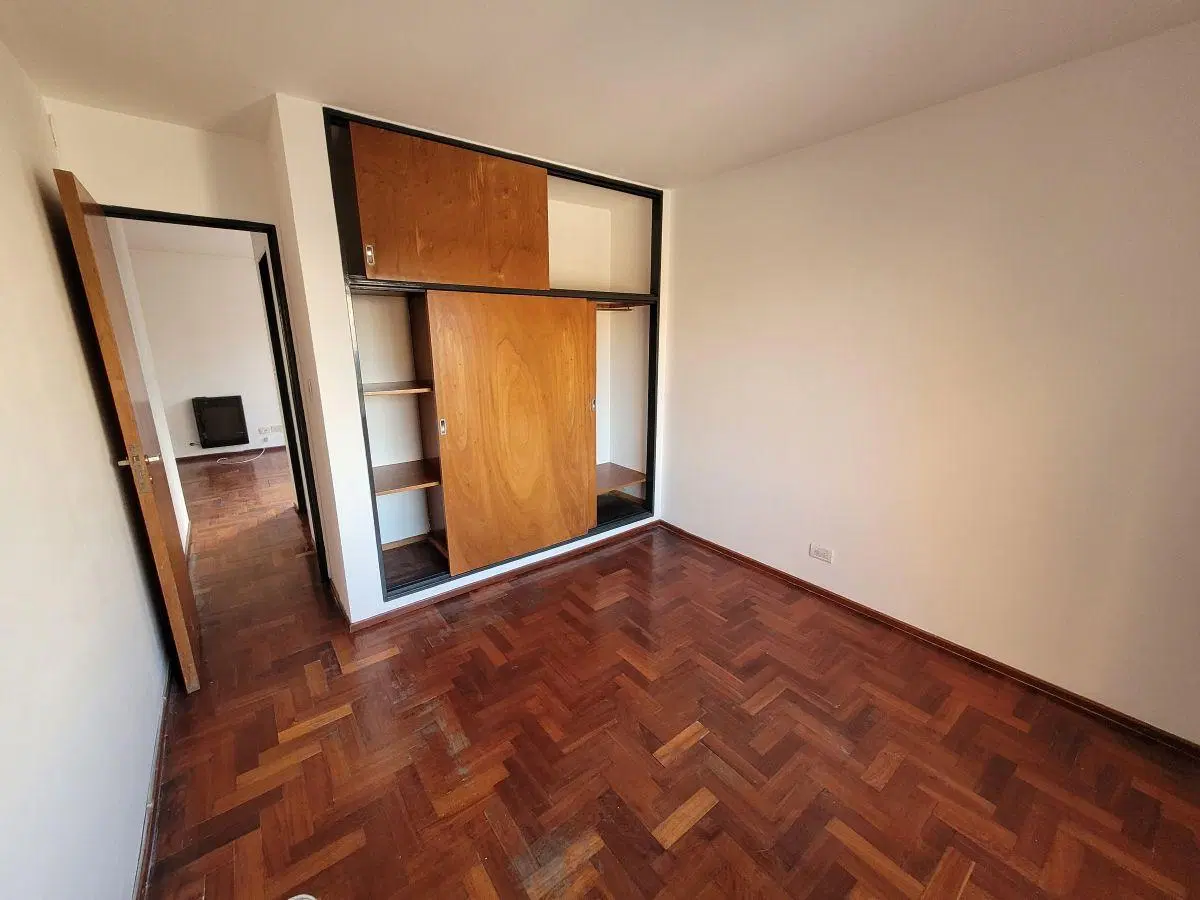 ALQ. DPTO. 1 DORM. ARTIGAS 10 (CASI ESQ. DEAN FUNES) CÓRDOBA 3