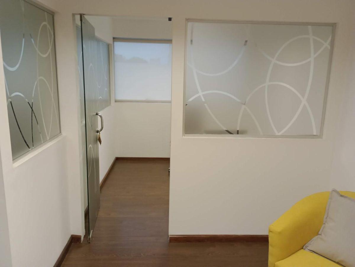 Foto de Oficina comercial de 45 m² en venta zona norte, imagen 2