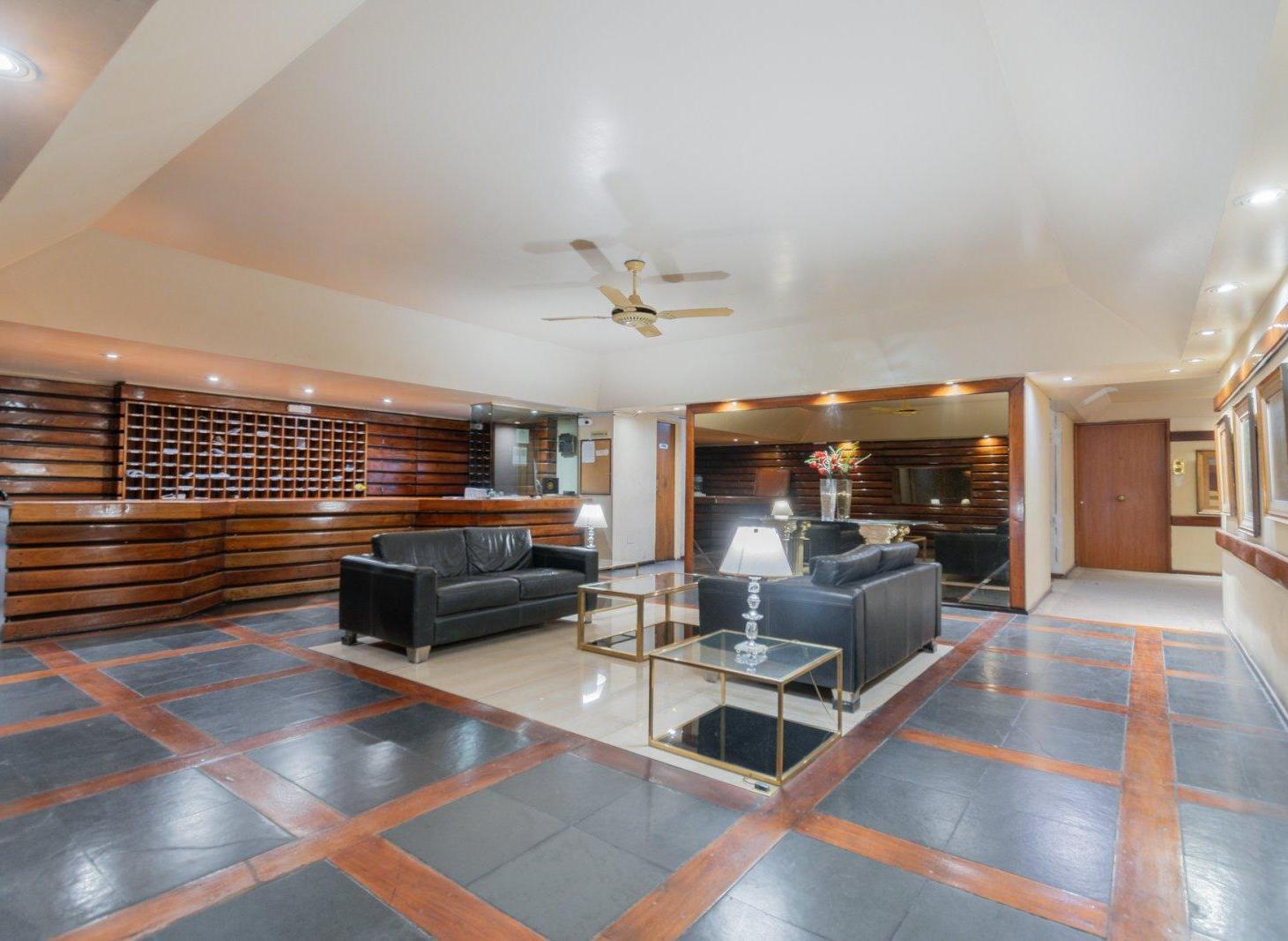 Departamento en Venta 5 Ambientes Recoleta con Parrilla Propia y Pileta