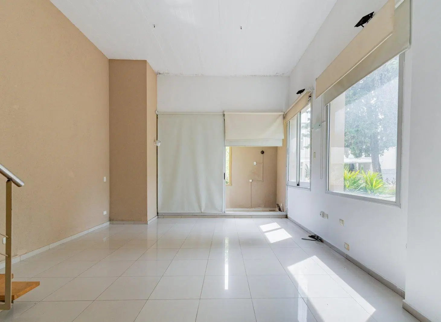 Venta departamento 2 ambientes + estudio + cochera en Villa Del Parque 5