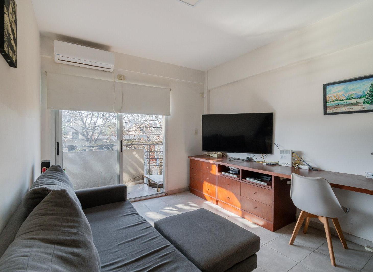 Foto de Depto 2 ambientes en Villa Sarmiento · 85 m² · terraza propia de 43 m², imagen 3