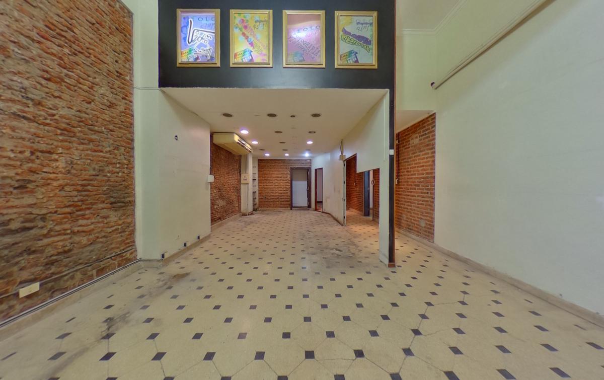 Excelente Local Comercial en Venta 4