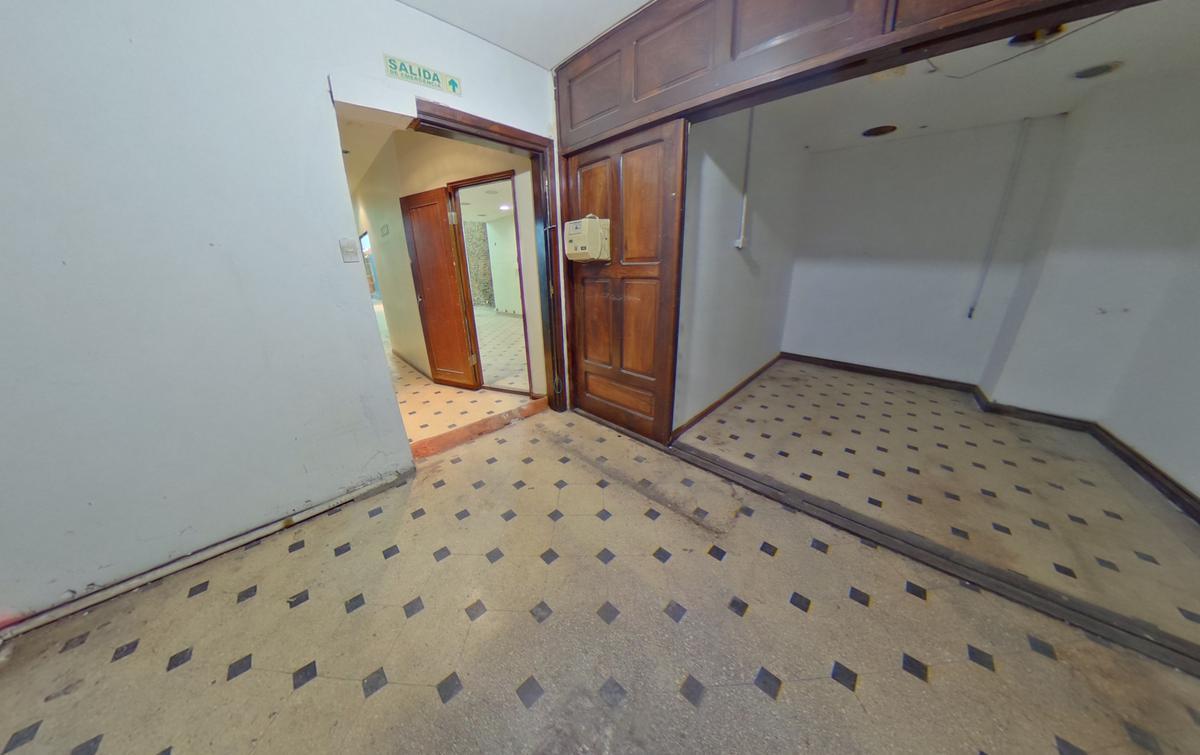Excelente Local Comercial en Venta 5