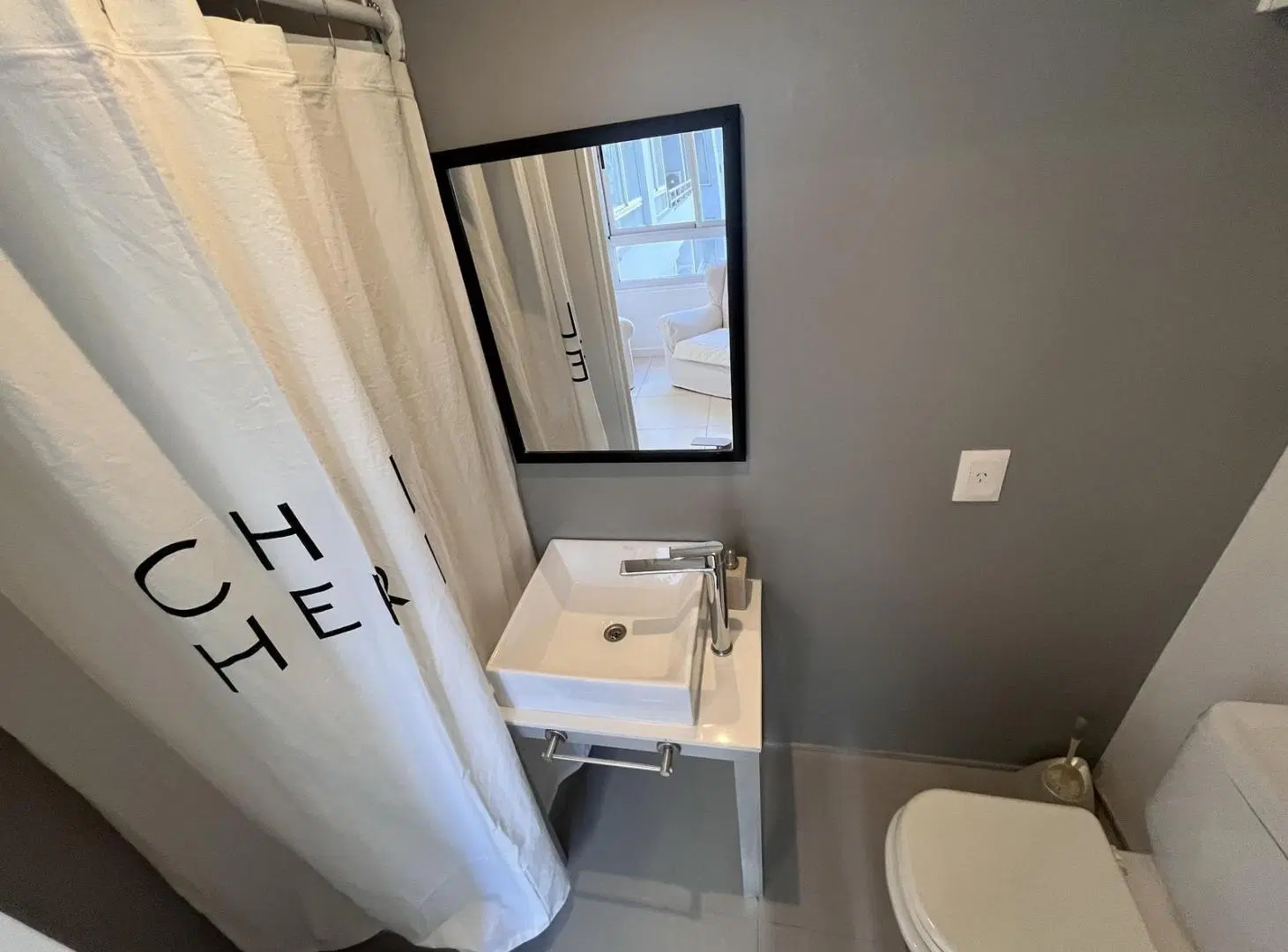 Excelente Dpto. en Alquiler con muebles full amenities y cochera. 5