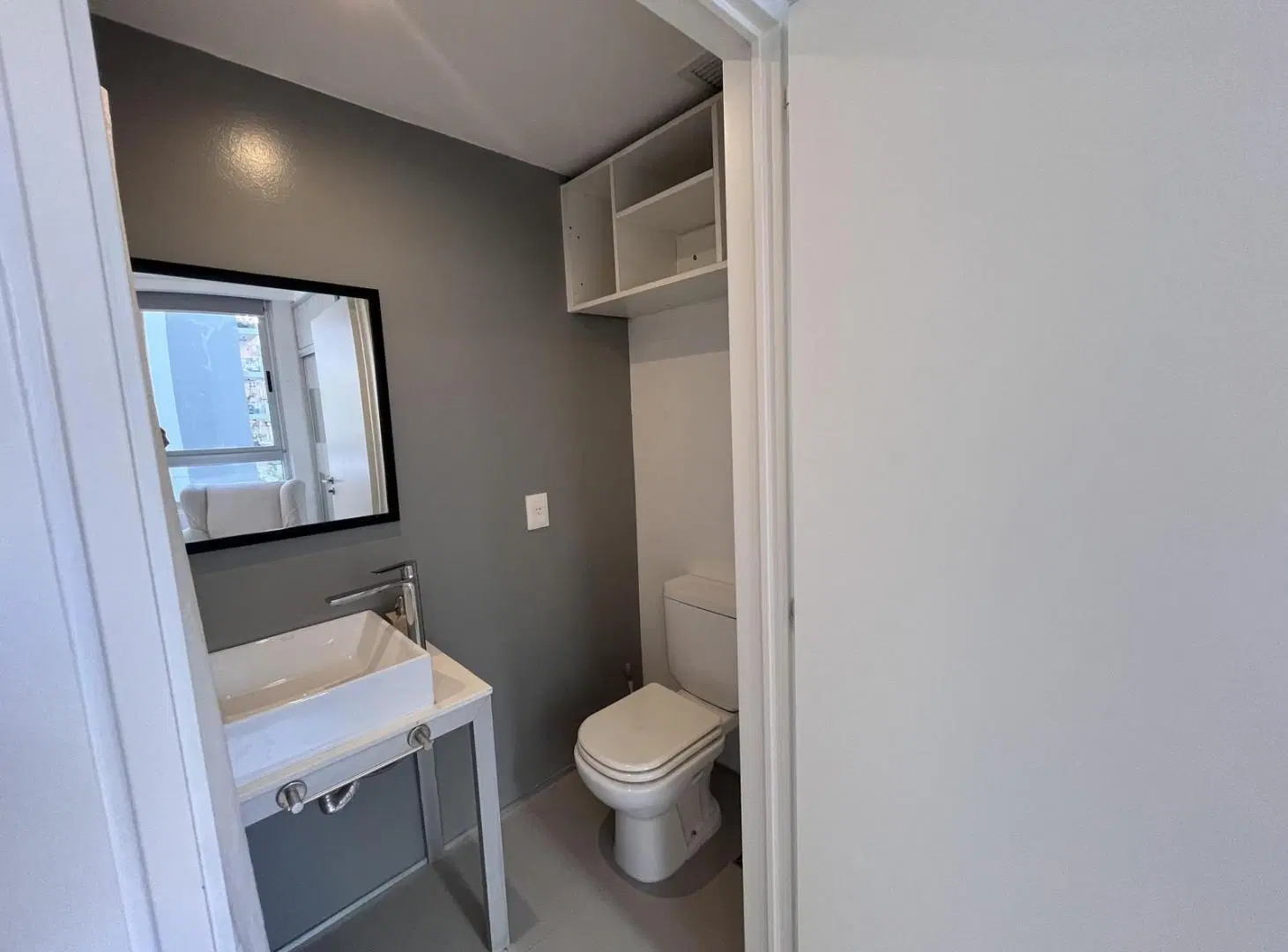 Excelente Dpto. en Alquiler con muebles full amenities y cochera. 3