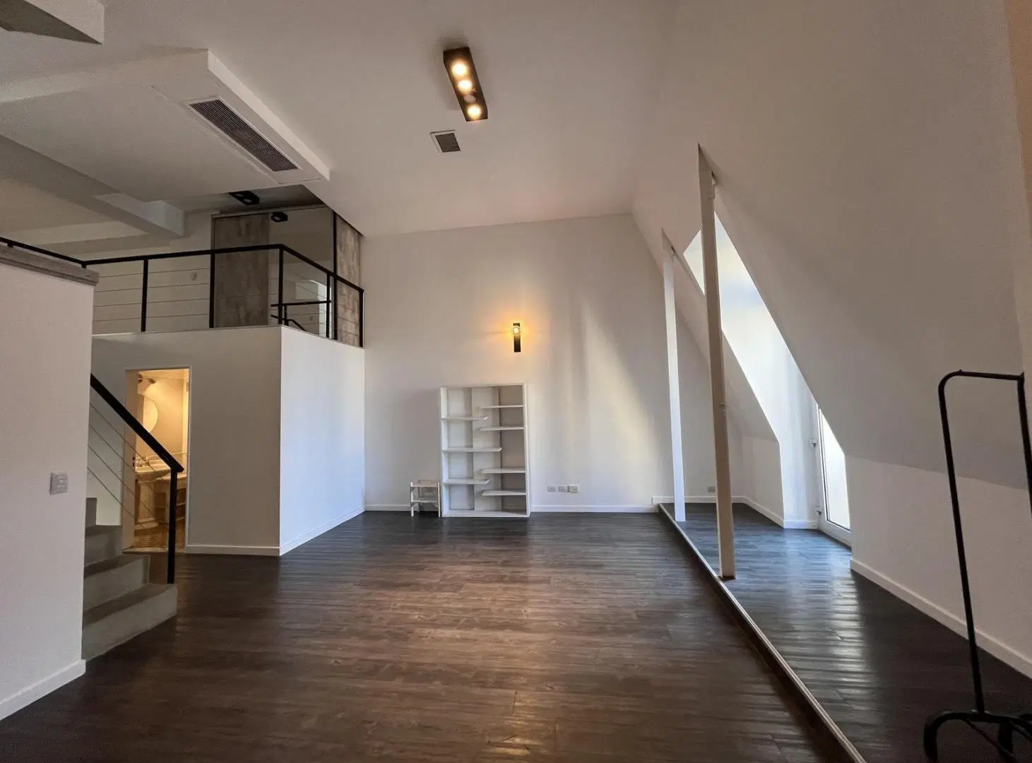 Excelente Dpto. 3 ambientes en Venta en el Palacio Raggio. 5