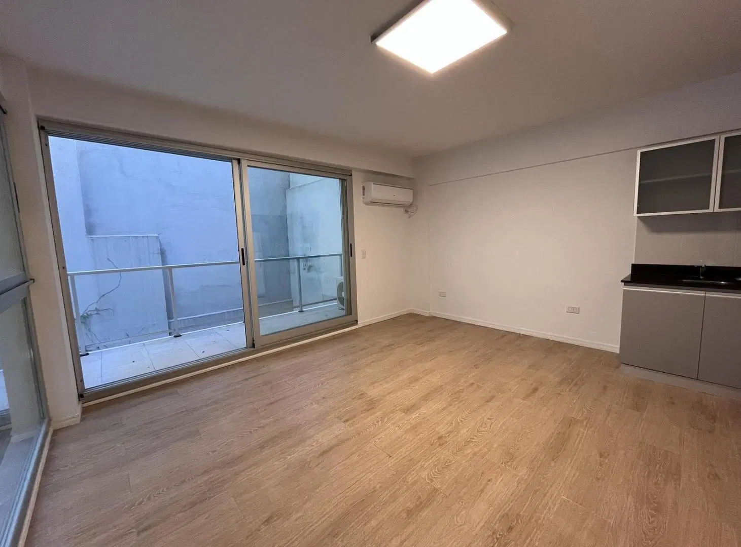 Excelente Dpto. monoambiente en Venta. 3