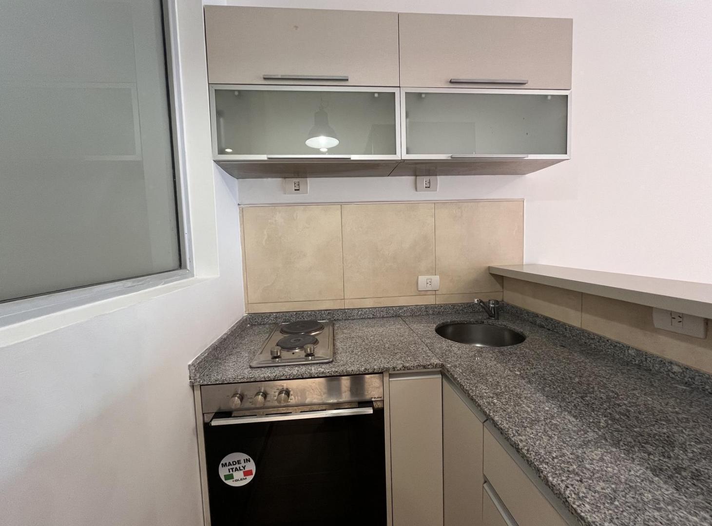 Foto de Excelente Dpto. mono ambiente super amplio divisible en venta con amenities, imagen 4