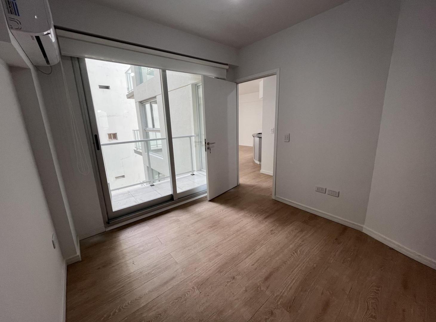 Foto de Excelente Dpto. 2 ambientes en Alquiler en edificio con amenities., imagen 3