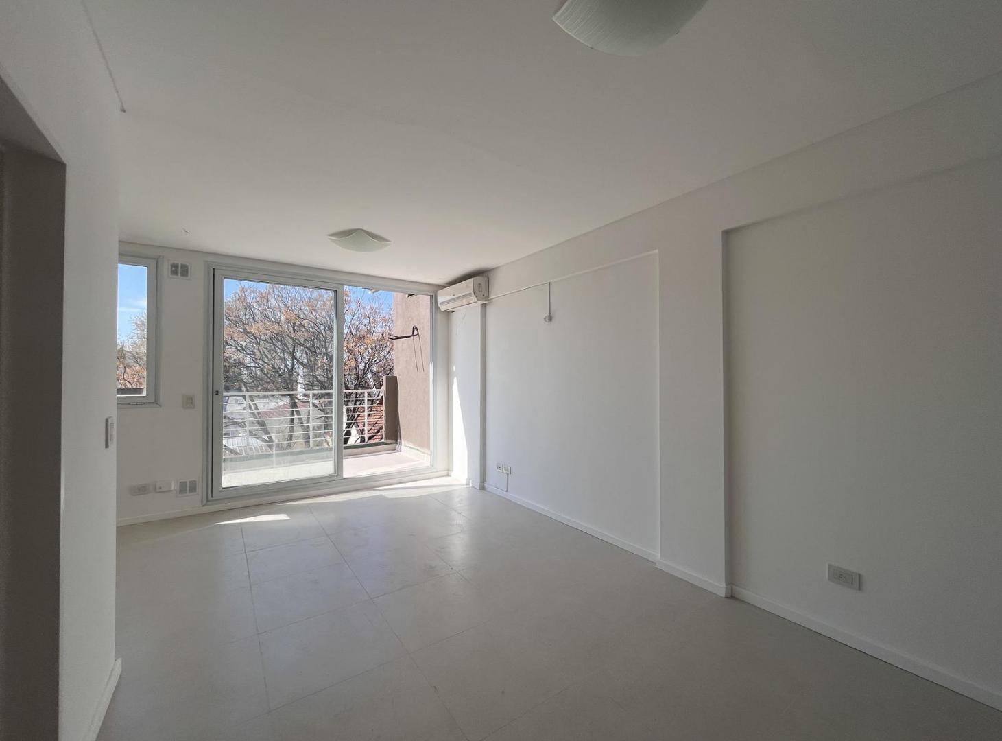 Foto de Excelente monoambiente en Venta con terraza propia en Villa Urquiza., imagen 5