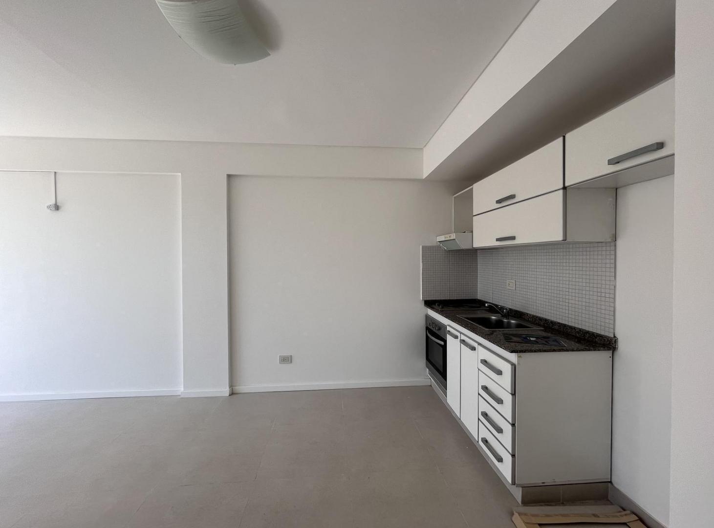 Foto de Excelente monoambiente en Venta con terraza propia en Villa Urquiza., imagen 3