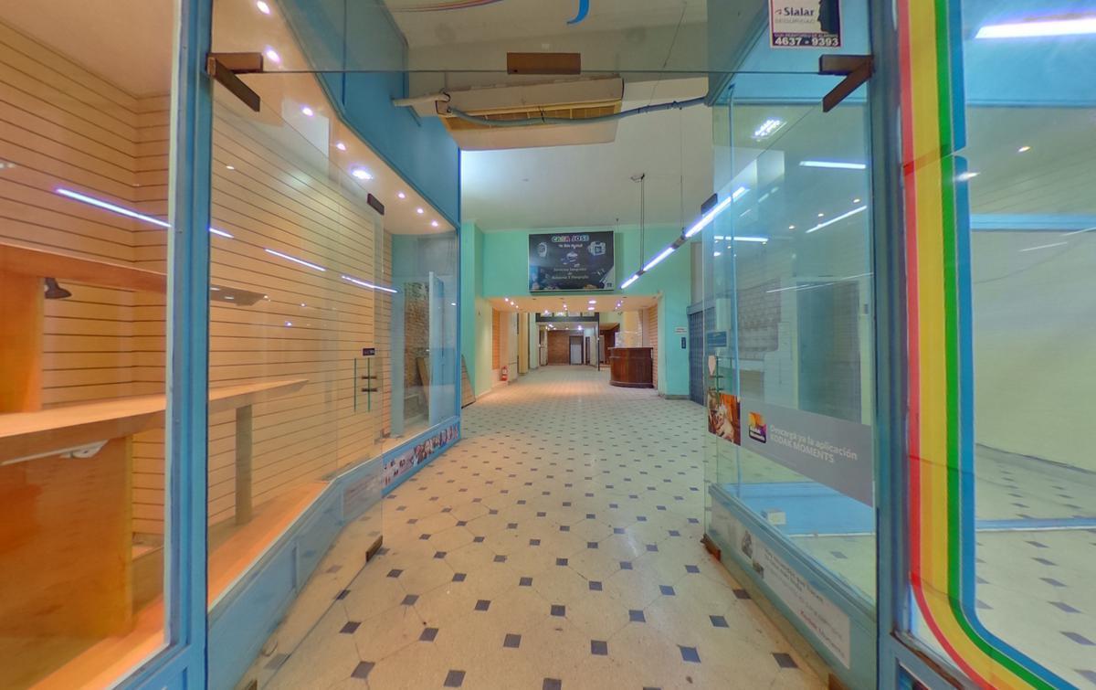 Foto de Excelente Local Comercial en Venta en Lavalle y Florida., imagen 1