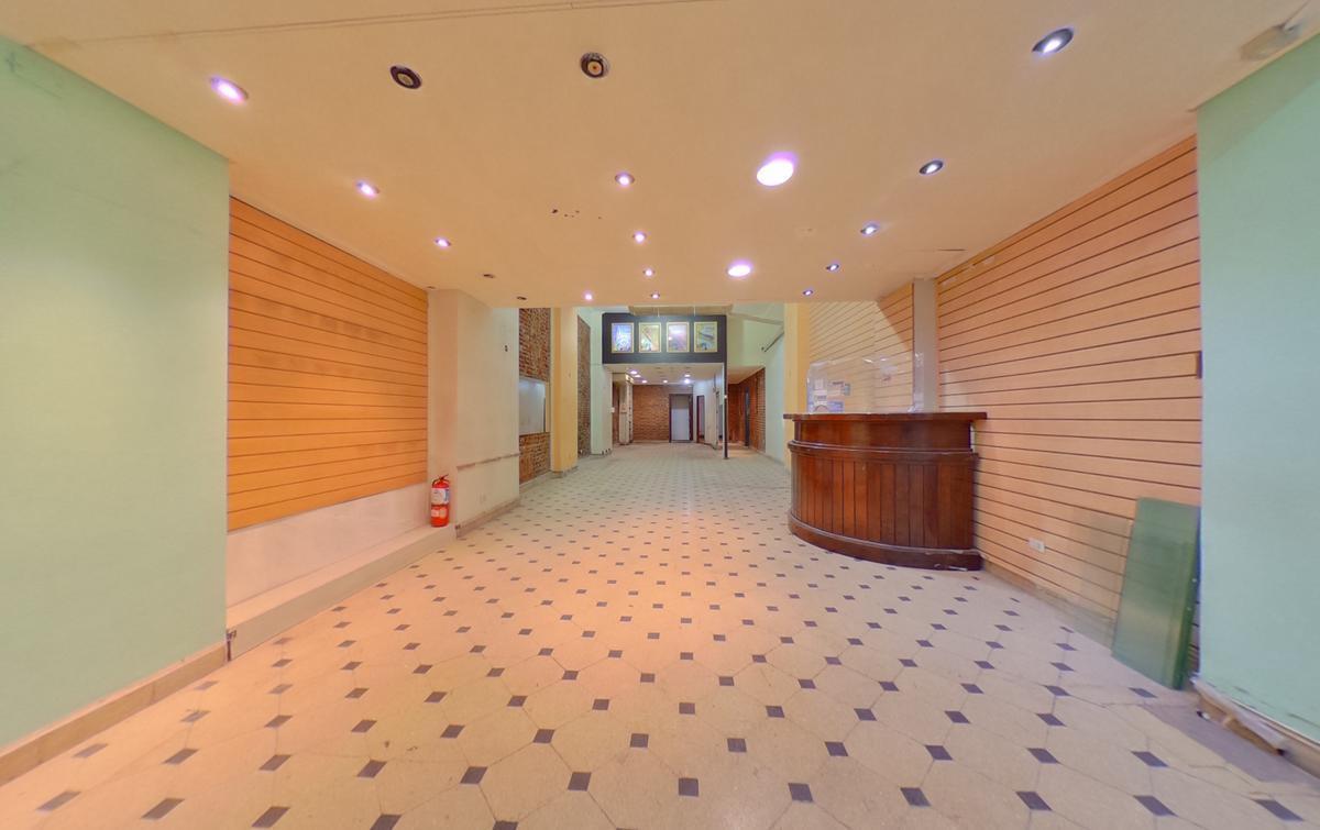 Foto de Excelente Local Comercial en Venta en Lavalle y Florida., imagen 5