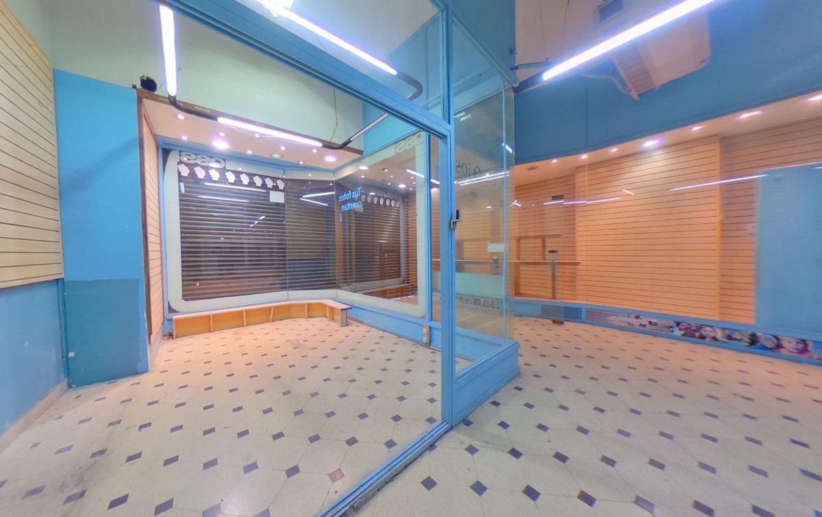 Foto de Excelente Local Comercial en Venta en Lavalle y Florida., imagen 4
