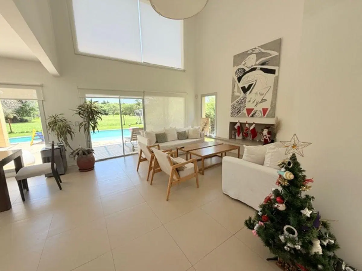 Casa de 2 dormitorios en venta sobre terreno 680m2, Sta Barbara, vista a verde. 4