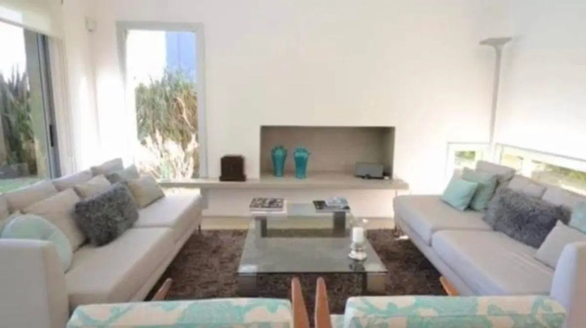 Casa de 2 dormitorios en venta sobre terreno 680m2, Sta Barbara, vista a verde. 2