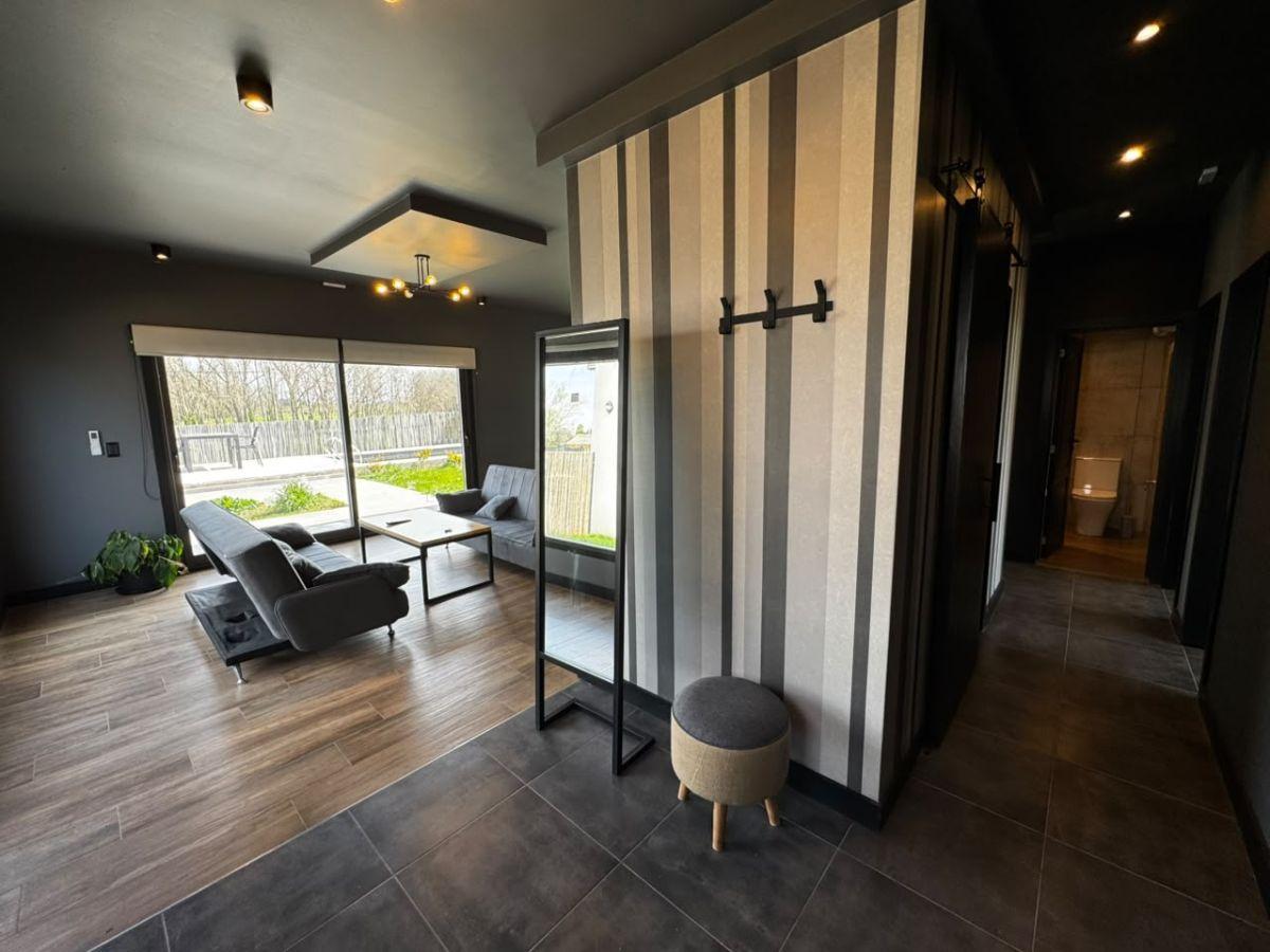 Foto de CASA 3 AMBIENTES | A ESTRENAR | BARRIO COSTA DEL SOL | PISCINA, imagen 3