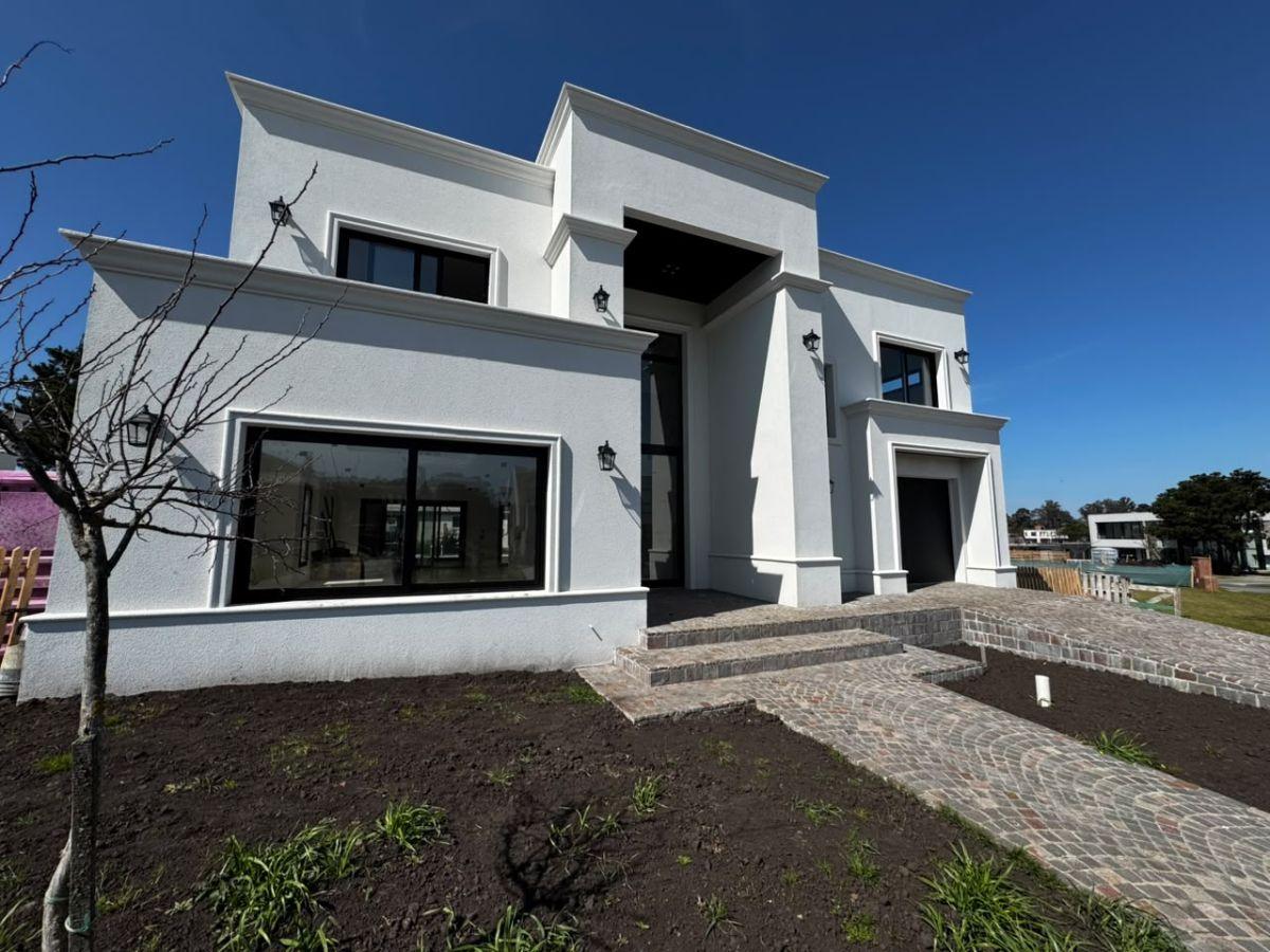 Foto de CASA 4 AMBIENTES EN PREVENTA | RUMENCÓ JOVEN | PISCINA | LOTE 162 |, imagen 1