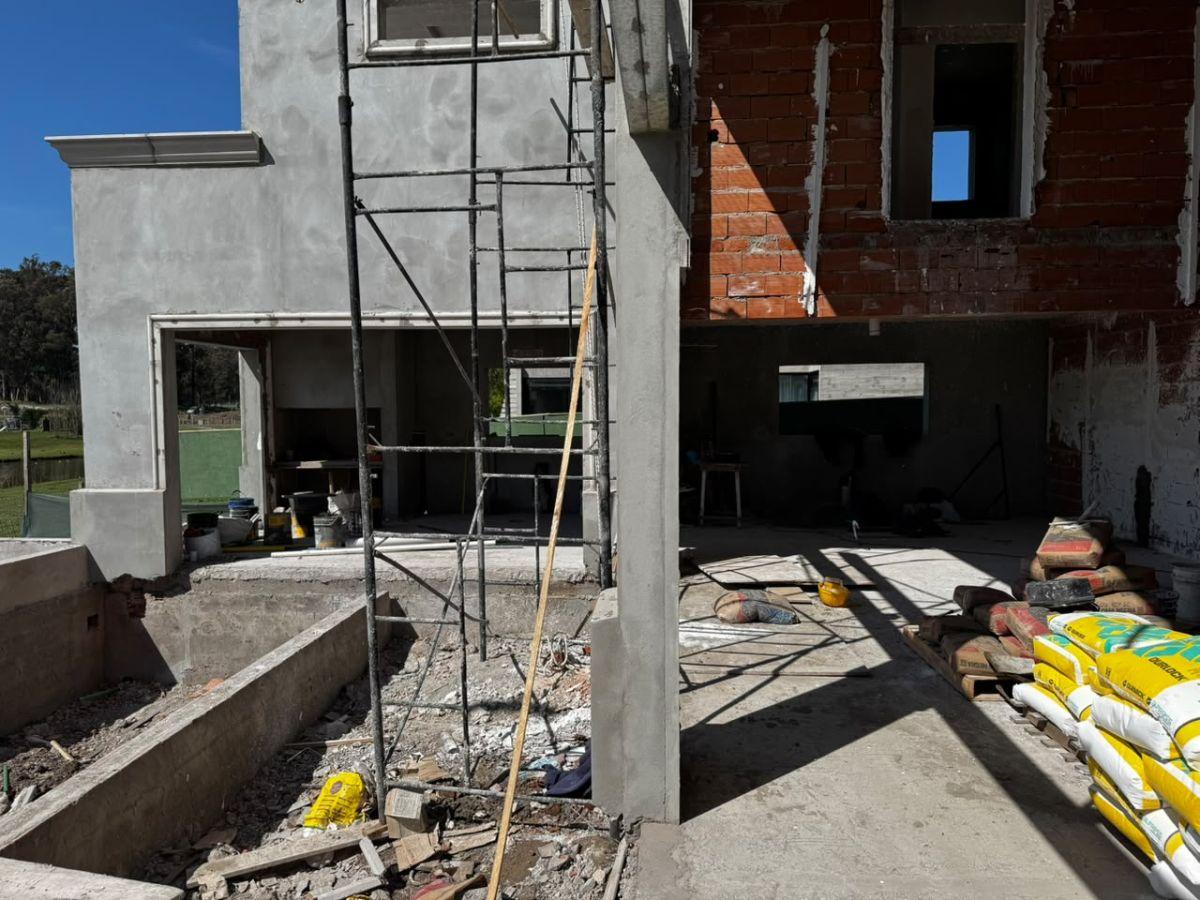Foto de CASA 5 AMBIENTES EN PREVENTA | RUMENCÓ JOVEN | PISCINA | TERRAZA, imagen 5