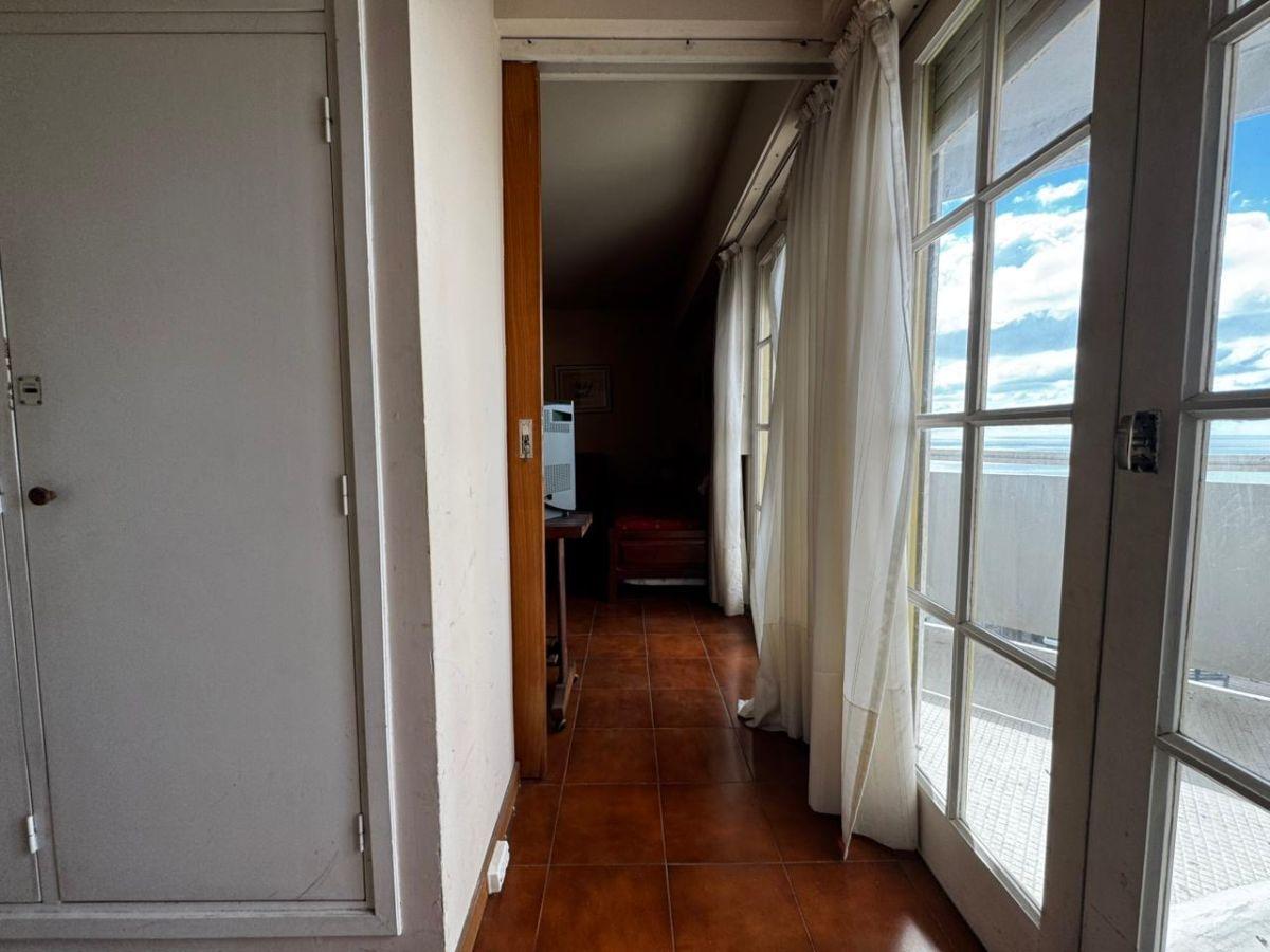 Foto de 2 AMBIENTES DE CATEGORIA | TORRES MANANTIALES | VISTA AL MAR | COCHERA, imagen 3