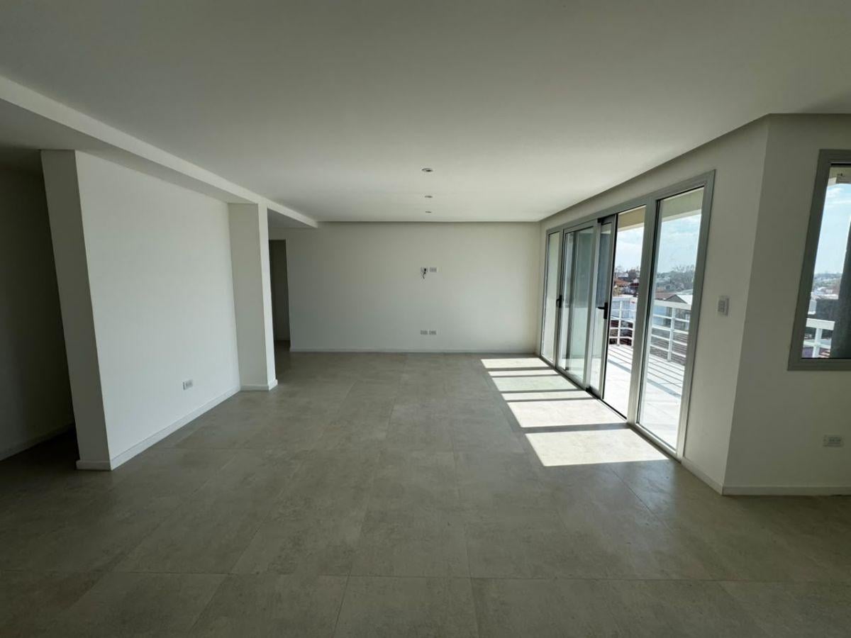 Foto de SEMIPISO 3 AMBIENTES | A ESTRENAR | CATEGORIA | COCHERA DOBLE |, imagen 5