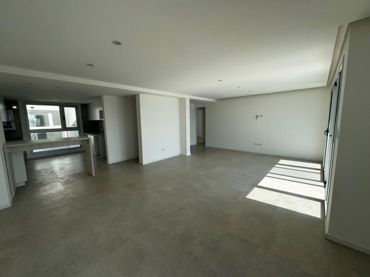 Foto de SEMIPISO 3 AMBIENTES | A ESTRENAR | CATEGORIA | COCHERA DOBLE |, imagen 3