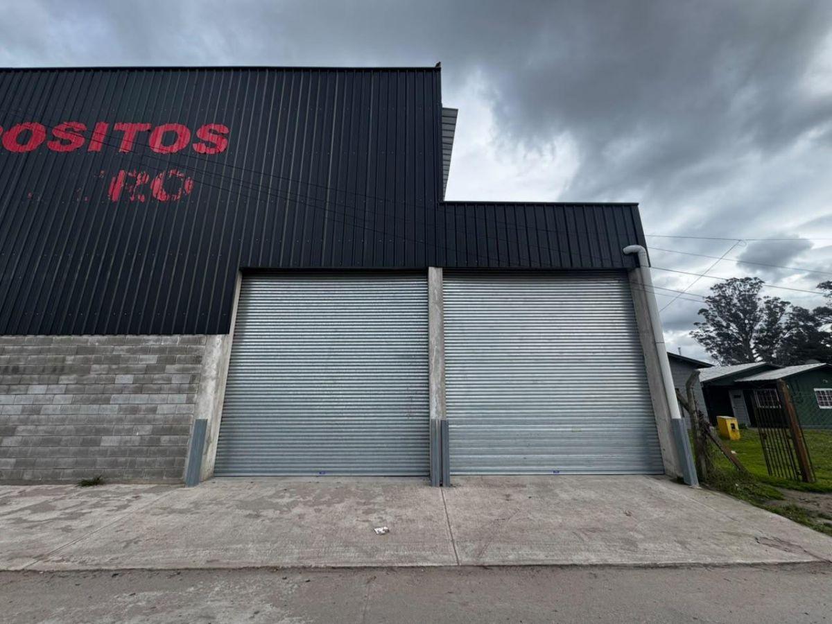 Foto de VENTA/ALQUILER | GALPON 1200 M2 | EXCELENTE UBICACION | ENTRADA ABASTO, imagen 5