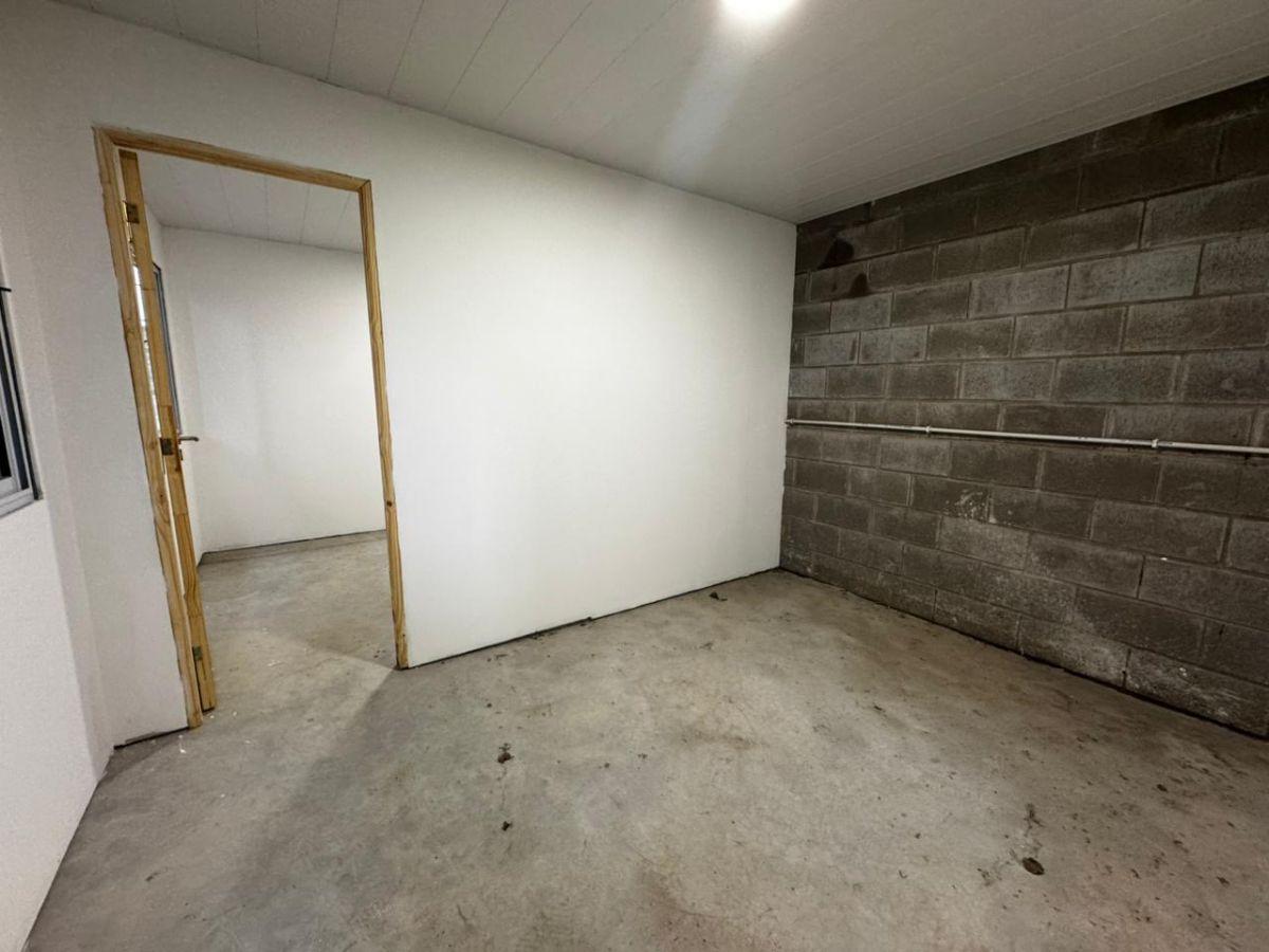 Foto de VENTA/ALQUILER | GALPON 1200 M2 | EXCELENTE UBICACION | ENTRADA ABASTO, imagen 4