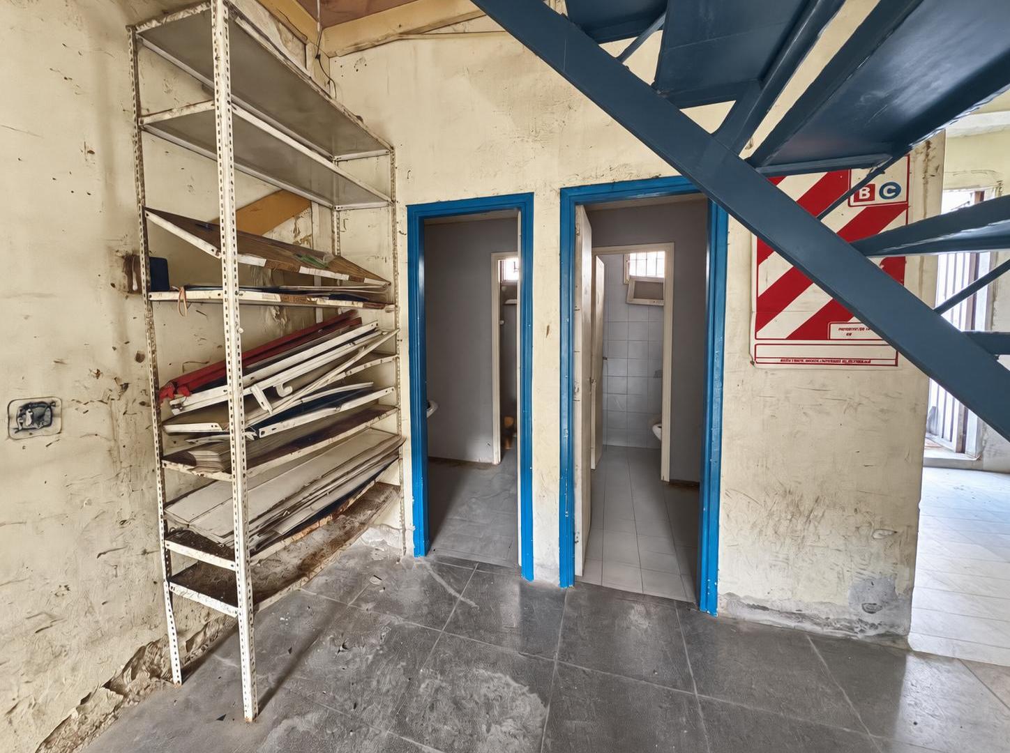 Foto de ALQUILER 36 MESES | LOCAL COMERCIAL | DOS PLANTAS | GRAN POTENCIAL, imagen 3