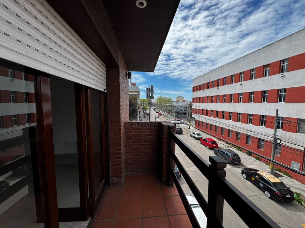 Foto de ALQUILER 24 MESES | OFICINA 75 M2 | 2DO PISO | FRENTE | BALCON | ZONA, imagen 1