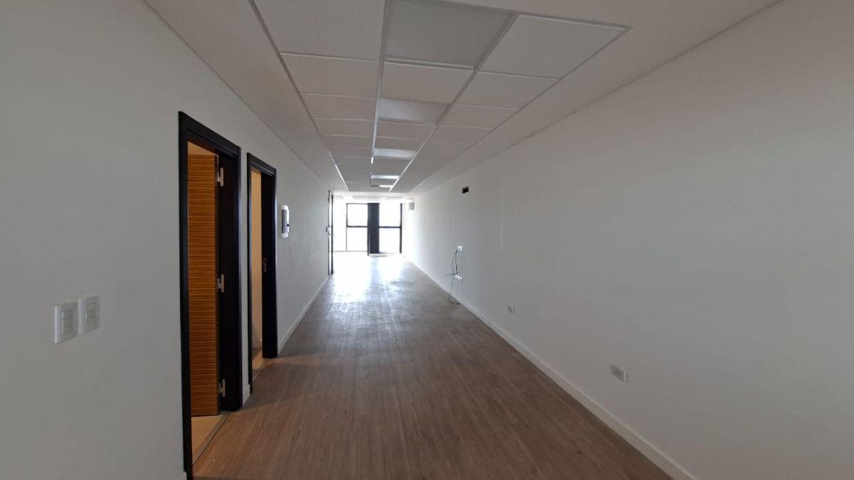 Foto de ALQUILER 24 MESES | SEMIPISO | OFICINA | 100 M2 | PISO 6 | AVENIDA PASO, imagen 4