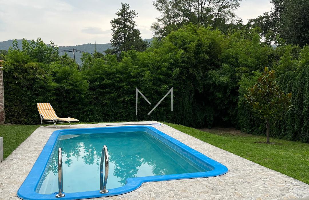 Se Vende Hermosa Casa Residencial en Carlos Paz 1