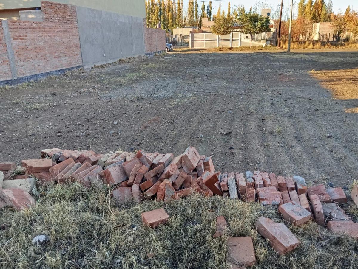 Venta Lote de Terreno en Barrio Camino del Sol Primera Etapa Plottier 4