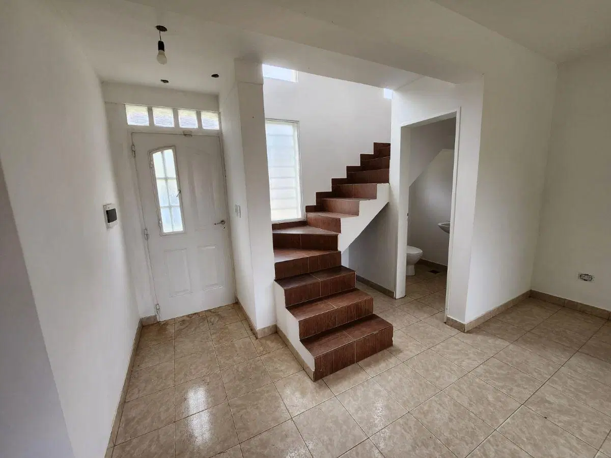 Alquiler duplex PLOTTIER 3