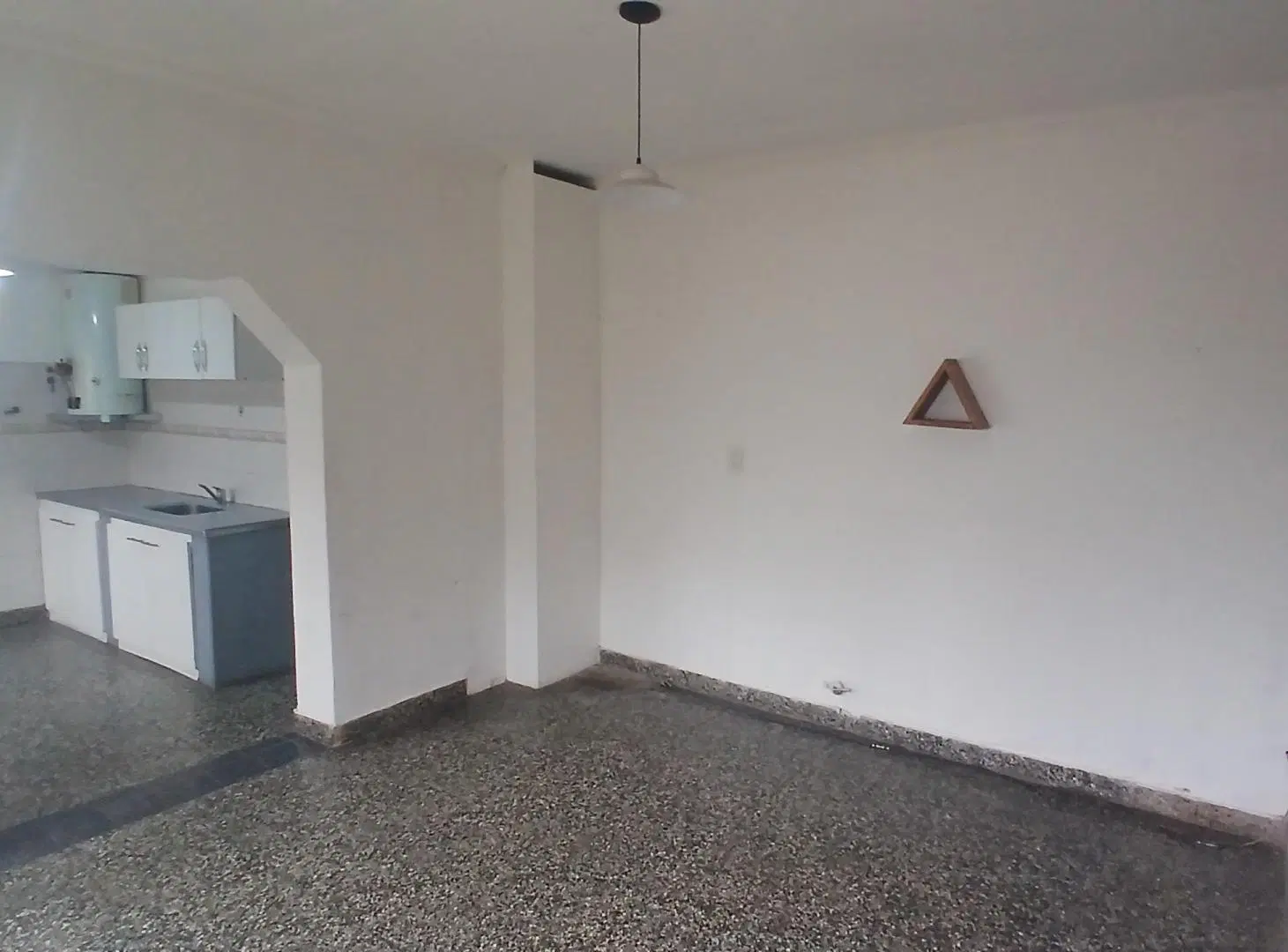 Alquiler departamento PLOTTIER 5