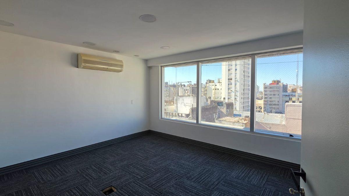 PISO DE OFICINAS EN PLENO CENTRO CON SEGURIDAD Y 2 COCHERAS