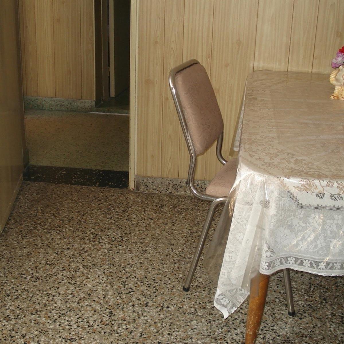 San Justo: Casa 3 amb - Lote 10x15