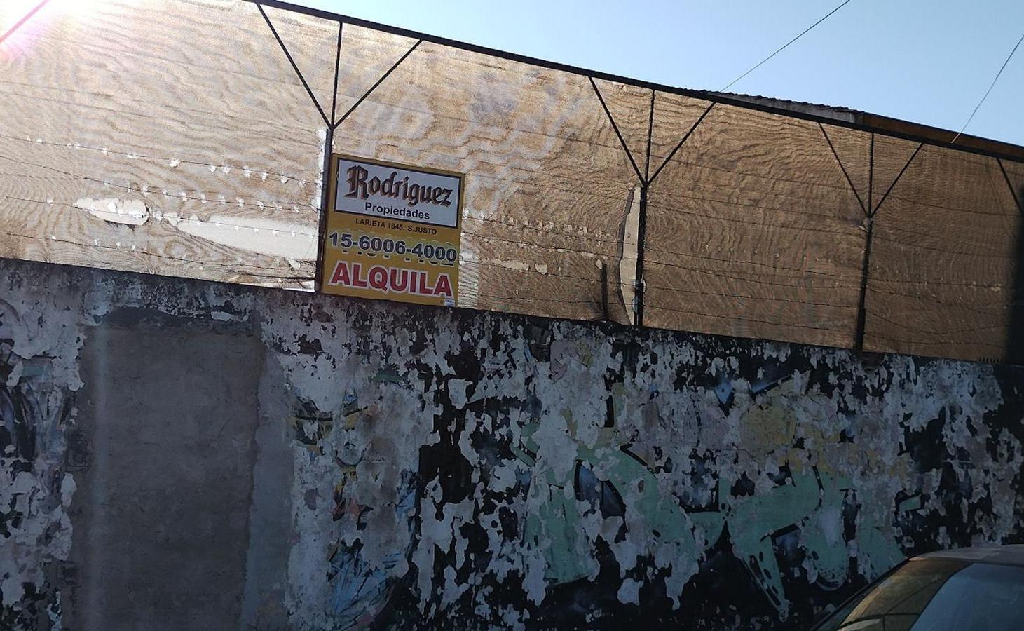 Foto de LOTE 700 m2 con deposito, imagen 1