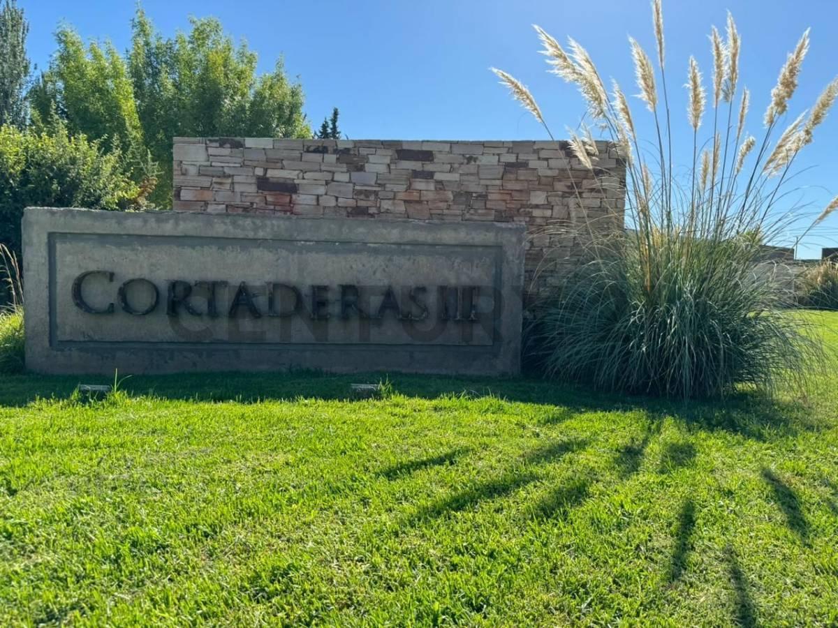 Casa en Venta en Las Cortaderas 3c21 Lucio Barroso Ofrece a La Venta Excelente Oportunidad de Inv. 1