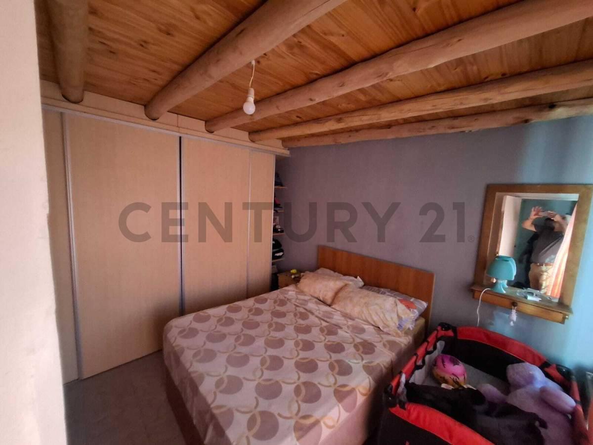 Century 21 Lucio Barroso Vende Casa con Departamento 3