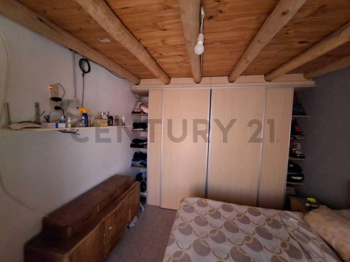 Century 21 Lucio Barroso Vende Casa con Departamento 1