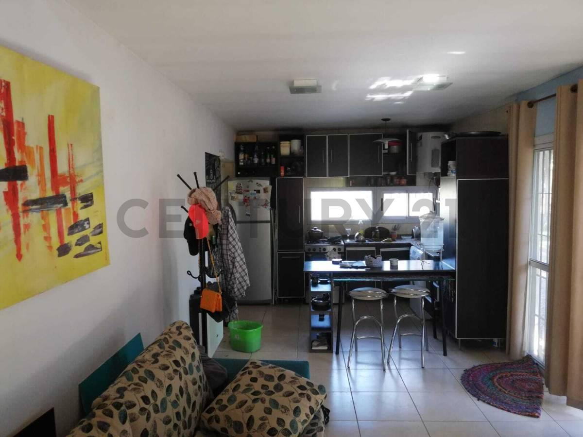 Venta de Casa en Rodeo del Medio 1