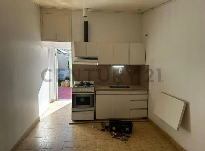 CASA EN VENTA EN GODOY CRUZ 5