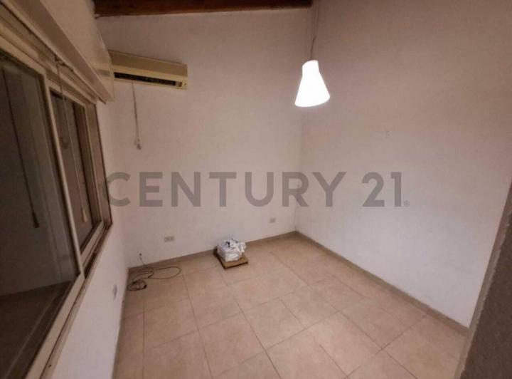 DEPARTAMENTO EN VENTA 5
