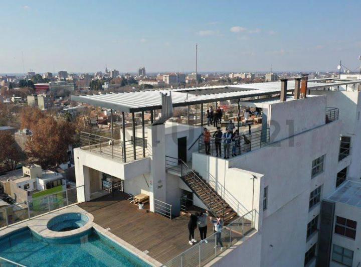 DEPARTAMENTO EN VENTA GODOY CRUZ 3